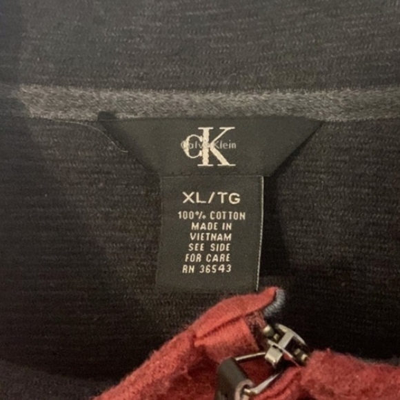 Mens XL Calvin Klein 1/4 zip sweater - Picture 3 of 4